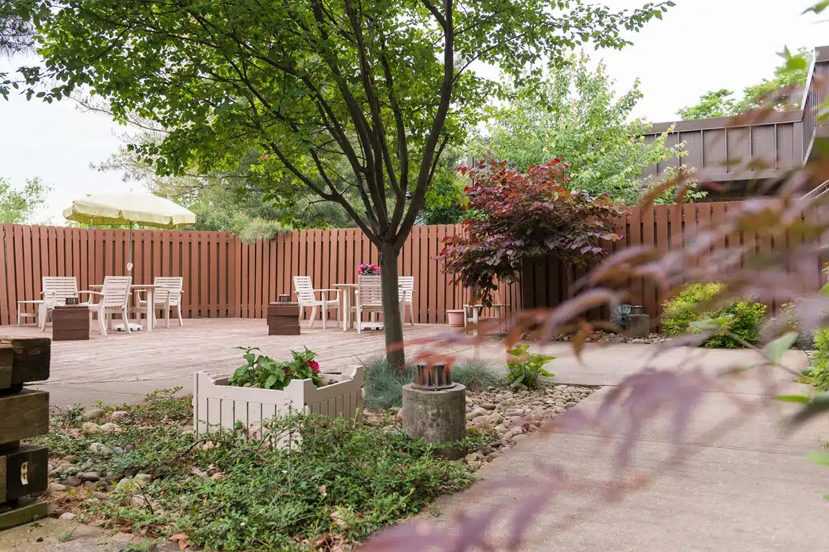 The courtyard of South Hills with tables and chairs